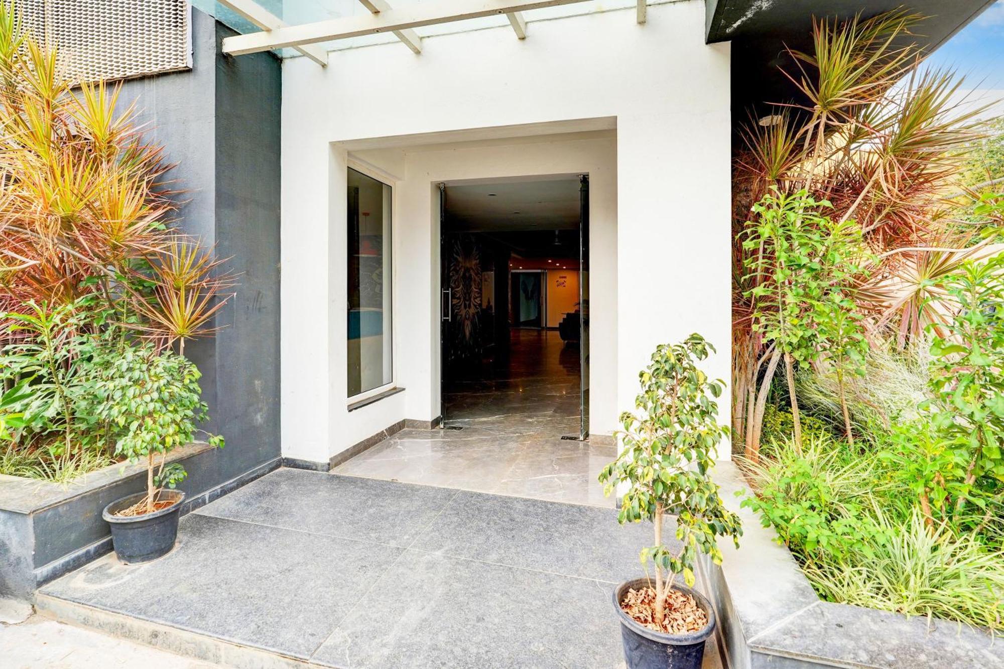 Townhouse Hebbal Bhadrappa Layout Bangalore Exterior foto